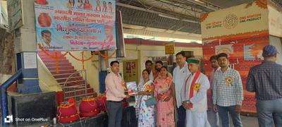 अक्षय तृतीया के पावन अवसर पर कई स्थानों में गुलाबचंद्र कुशवाहा जि द्वारा खोले गए प्याऊ