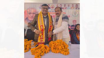 डी.पी. भारती- नवाबगंज में अटल स्मृति सम्मेलन में मुख्य अतिथि के रूप में हुए शामिल