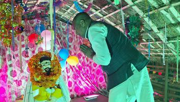 सूर्यमुनि तिवारी- ग्राम पंचायत नकटी रघुनाथपुर में आयोजित संत शिरोमणि गुरु रविदास जन्म जयंती समारोह में हुए शामिल