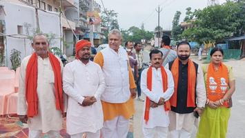 सचिन राम- मुशहरी प्रखण्ड के अंतर्गत रोहुआ पुस्तकालय मैदान में आयोजित एन.डी.ए कार्यकर्ता सम्मेलन में हुआ शामिल