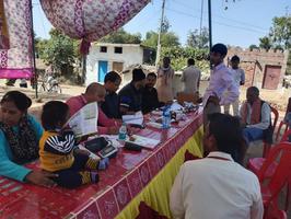 गुलाबचंद्र कुशवाहा- समाजसेवी के नेतृत्व में भरखरी गाँव में आयोजित किया गया कार्यक्रम