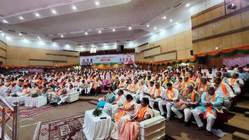 इंदिरा गांधी प्रतिष्ठान, लखनऊ में सेवा पखवाड़ा अभियान के तहत आयोजित "प्रदेश कार्यशाला" में डी.पी भारती जी किये प्रतिभाग