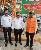 लखनऊ पूर्वी विधानसभा में “ऑपरेशन सिंदूर” के सम्मान में निकाली गयी "तिरंगा यात्रा" में दिलीप श्रीवास्तव जी हुए शामिल