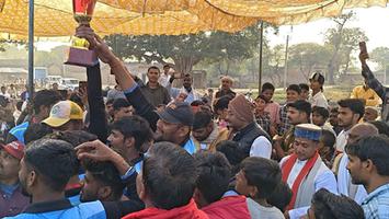 खेल के साथ संस्कार: बिलगांव क्रिकेट टूर्नामेंट के समापन समारोह में गुलाब चंद्र कुशवाहा का प्रेरक संदेश