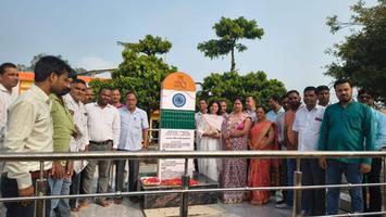 स्वतंत्रता दिवस पर  देश की आजादी के महान बलिदानियों को रेखा देवी भारती जी ने  श्रद्धा सुमन अर्पित कर किया नमन