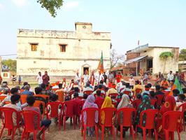 "मोदी ही एक मात्र विकल्प", के नारे के साथ ग्राम पंचायत बर्थरा खुर्द में बीजेपी के लिए वोट अपील