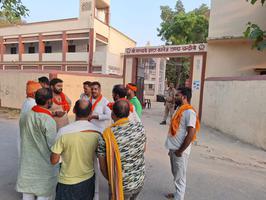 मतदान केंद्रों का निरीक्षण करके कार्यकर्ताओं से मुलाक़ात कर व समस्त मतदाताओं से किया आवाहन व अपील