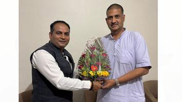 संजय सिंह राजपूत- छतीसगढ़ खनिज निगम के अध्यक्ष सौरभ सिंह जी को जन्मदिन की प्रेषित की बधाई