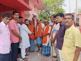 श्री नरेंद्र मोदी जी के प्रस्तावित रैली के लिए सकरा विधानसभा में प्रचार हेतु सचिन राम जी द्वारा किया गया रथ को तैयार