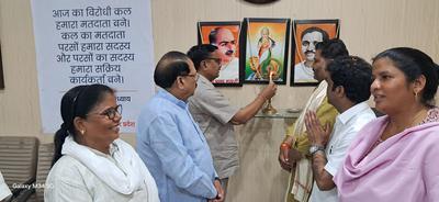 आयोजित जन्मोत्सव संगोष्ठी एवं पुरस्कार वितरण समारोह को  प्रदेश मंत्री  डी.पी भारती जी ने किया संबोधित