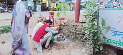 पर्यावरण संरक्षण को लेकर समाजसेवी गुलाबचन्द्र कुशवाहा जी  ने लोगों को किया जागरूक