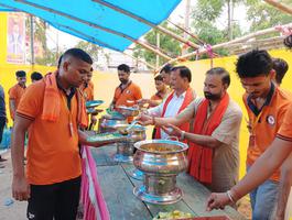 कांवरिया सेवा शिविर में सचिन राम जी उपस्थित होकर श्रद्धालुओं की किए सेवा