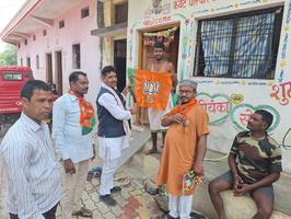सूर्यमुनि तिवारी- मध्य प्रदेश सतना विधानसभा के मण्डल अटल बिहारी वाजपेई के भिन्न-भिन्न वार्डो में जाकर भाजपा सरकार बनाने का किया आग्रह