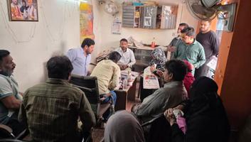 मुकेश सिंह मोंटी- पार्षद  ने कार्यालय में जनसमस्याएं सुनकर किया त्वरित निस्तारण