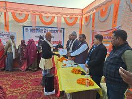 ग्राम पंचायत रेवसा व बसनी में आयोजित विकसित भारत संकल्प यात्रा कार्यक्रम में हुए शामिल