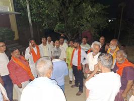 चन्दौली के सकलडीहा में भिन्न-भिन्न गाँव में लोगों से किया जनसंपर्क, अधिक मतदान के लिए किया प्रेरित