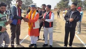 गुलाब चंद्र कुशवाहा जी ने क्षेत्र के सभी युवाओं को खेलो को अपने जीवन का महत्वपूर्ण हिस्सा बनाने का किया आवाहन