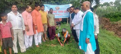 लखनऊ ग्राम दहियाताली मलिहाबाद में "वृक्षारोपण जन जागरण पदयात्रा" का हुआ  आयोजन