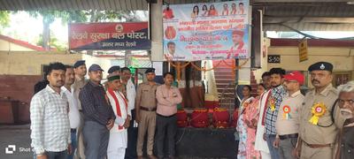 अक्षय तृतीया के पावन अवसर पर कई स्थानों में गुलाबचंद्र कुशवाहा जि द्वारा खोले गए प्याऊ