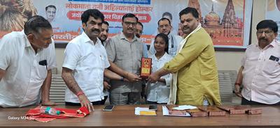 आयोजित जन्मोत्सव संगोष्ठी एवं पुरस्कार वितरण समारोह को  प्रदेश मंत्री  डी.पी भारती जी ने किया संबोधित
