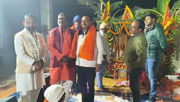 सचिन राम- आयोजित हनुमान चालीसा पाठ कार्यक्रम में हुए शामिल