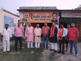 श्री नरेंद्र मोदी जी के प्रस्तावित रैली के लिए सकरा विधानसभा में प्रचार हेतु सचिन राम जी द्वारा किया गया रथ को तैयार