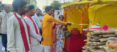 अक्षय तृतीया के पावन अवसर पर कई स्थानों में गुलाबचंद्र कुशवाहा जि द्वारा खोले गए प्याऊ