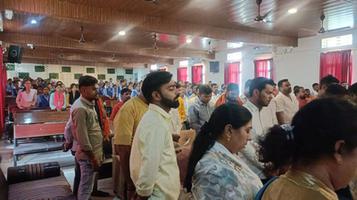 गोसाईंगंज के लाला महादेव प्रसाद वर्मा बालिका महा विद्यालय में “एक राष्ट्र एक चुनाव” को लेकर संगोष्टि का हुआ आयोजन