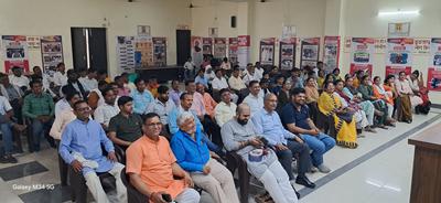 आयोजित जन्मोत्सव संगोष्ठी एवं पुरस्कार वितरण समारोह को  प्रदेश मंत्री  डी.पी भारती जी ने किया संबोधित