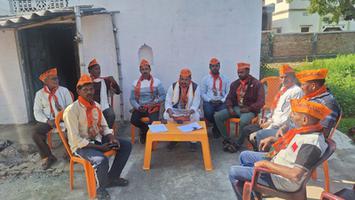 सूर्यमुनि तिवारी- आगामी लोकसभा चुनाव को लेकर जन कल्याणकारी योजनाओं के लाभार्थियों के साथ किया संवाद