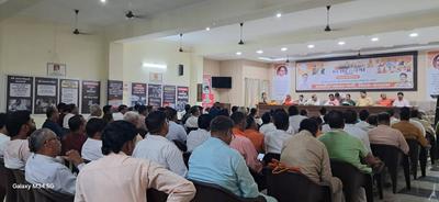 हर घर तिरंगा अभियान में सभी कार्यकर्ताओं को सक्रिय रूप से भाग लेने पर प्रदेश मंत्री डी.पी भारती जी ने दिया जोर