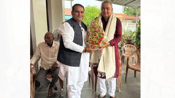 संजय सिंह राजपूत- तखतपुर विधायक धर्मजीत सिंह जी को प्रेषित की जन्मदिन की बधाई