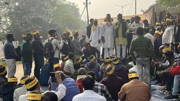 डॉ. संदीप  सौरभ - विद्यालय रात्रि प्रहरियों के संघर्ष को समर्थन सम्मान और अधिकार की लड़ाई