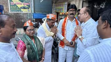 सूर्यमुनि तिवारी - पड़ाव बाजार में व्यापारियों से संवाद, घटी GST पर दिखा उत्साह दरों पर जताया आभार