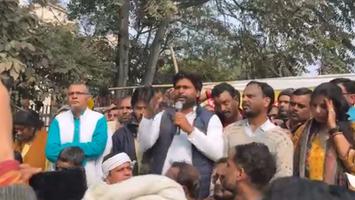 डॉ. संदीप सौरव -  पटना के गर्दनीबाग में नियोजित शिक्षकों का आंदोलन: आज का प्रदर्शन
