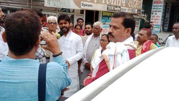 डॉ. संदीप सौरभ - मुजफ्फरपुर चिट फंड यौन उत्पीड़न मामला: भाकपा (माले) की टीम का दौरा