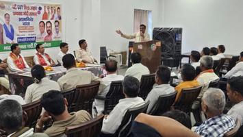 डी.पी भारती - घटी GST मिला उपहार - धन्यवाद मोदी सरकार” एवं “आत्मनिर्भर भारत - संकल्प अभियान” सम्मेलन में मुख्य अतिथि के रूप में संबोधन