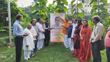 दिलीप श्रीवास्तव - भव्य उत्सव में मनाया गया भाजपा वरिष्ठ नेता मा. आर.के. सिन्हा जी का जन्मदिन