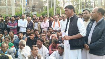 बिजली विभाग की लापरवाही से मज़दूर की मौत, 16 लाख मुआवजा व नौकरी पर बनी सहमति