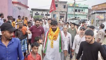 डॉ. संदीप सौरभ - जनसंपर्क अभियान में उमड़ा जनसमर्थन, महागठबंधन को मिला जनता का आशीर्वाद