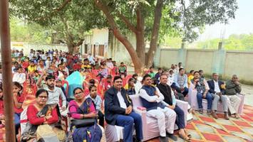 सूर्यमुनि तिवारी - किड्स किंगडम कॉन्वेंट स्कूल के नन्हे प्रतिभाओं की चमक और संस्कारों का अद्भुत समागम