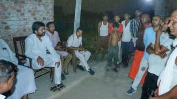 डॉ. संदीप सौरभ महागठबंधन के समर्पित कार्यकर्ता पिंटू कुमार जी के निधन पर शोक व्यक्त