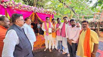 चतुर्थ बड़े मंगल पर सुंदरकांड पाठ और भव्य भंडारे से भक्तिमय हुआ इंदिरा नगर