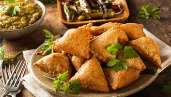Samosa Myths & FAQs: All You Wanted to Know About Dough, Frying, Storage & More