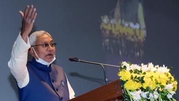 विधानसभा परिसर में खाली शराब की बोतलें मिलने पर मुख्यमंत्री नीतीश कुमार ने दिए सख्त जांच के निर्देश