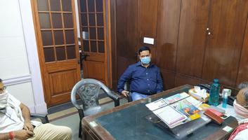 अमल कुमार – दिल्ली में बढ़ते कोरोना मामलों को लेकर युवा जदयू राष्ट्रीय कार्यालय में किया गया वार्तालाप