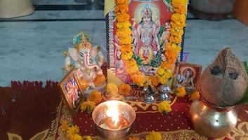 एडवोकेट जेपी शर्मा - परिवार में सुख-शांति के लिए  करायी सत्यनारायण भगवान की कथा