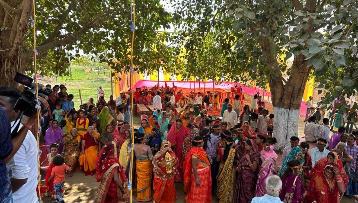 -बांका जिले के बछौर गांव में जानकी माता दुर्गा मंदिर स्थापना एवं प्राण प्रतिष्ठा कार्यक्रम का विशाल 