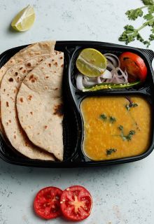 Dal Fry & Roti (4)