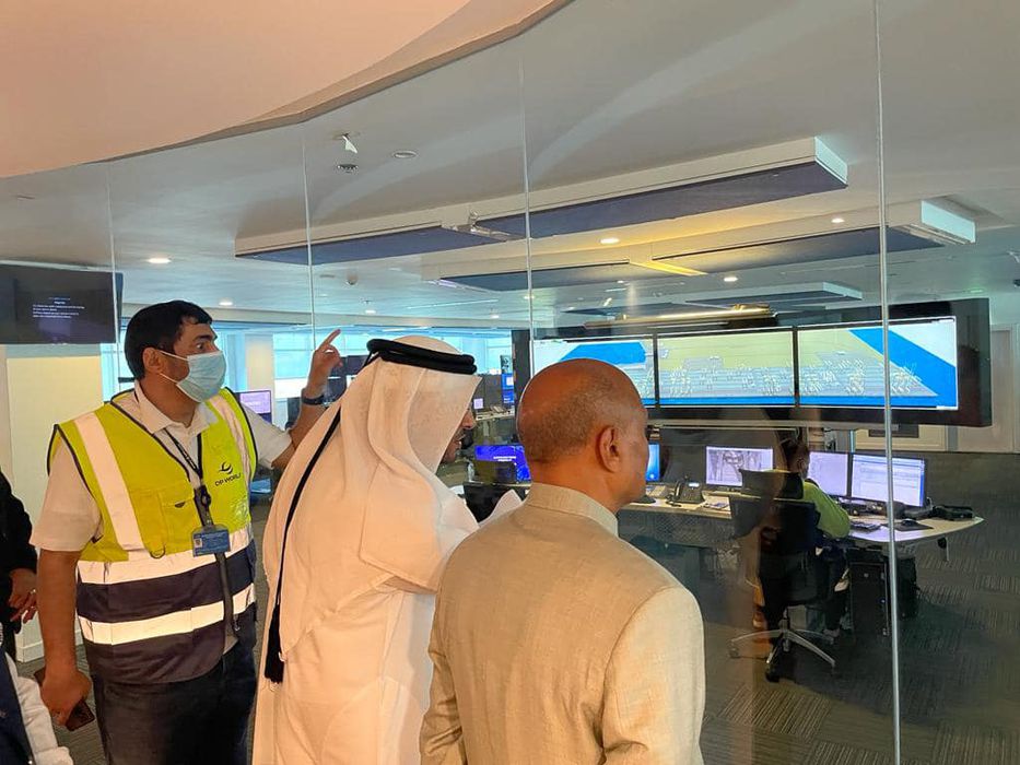 -केंद्रीय इस्पात मंत्री श्री आरसीपी सिंह ने दुबई में कोनारेस स्टील फैक्ट्री और दुबई पोर्ट का दौरा कि